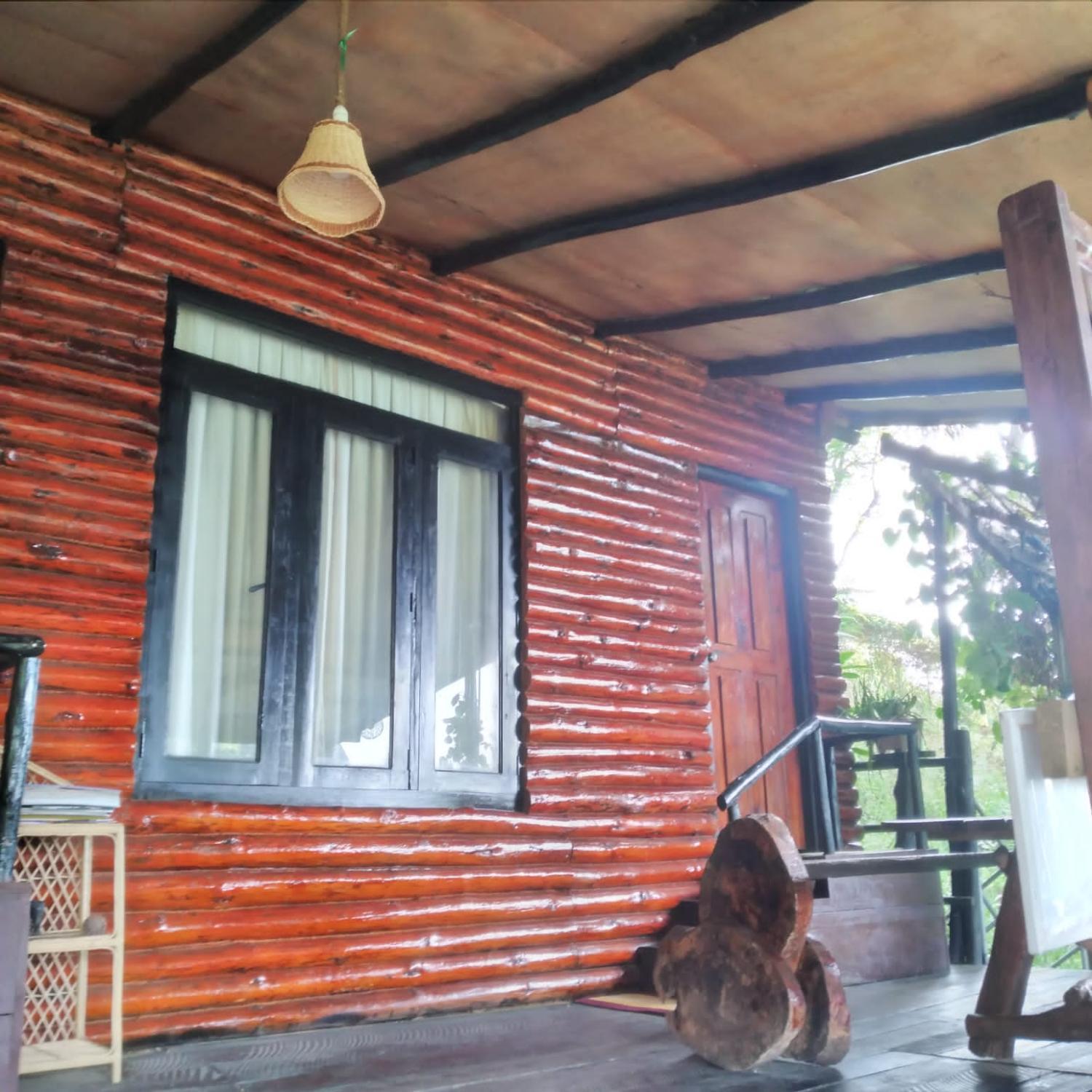 2, Mount views, Ella