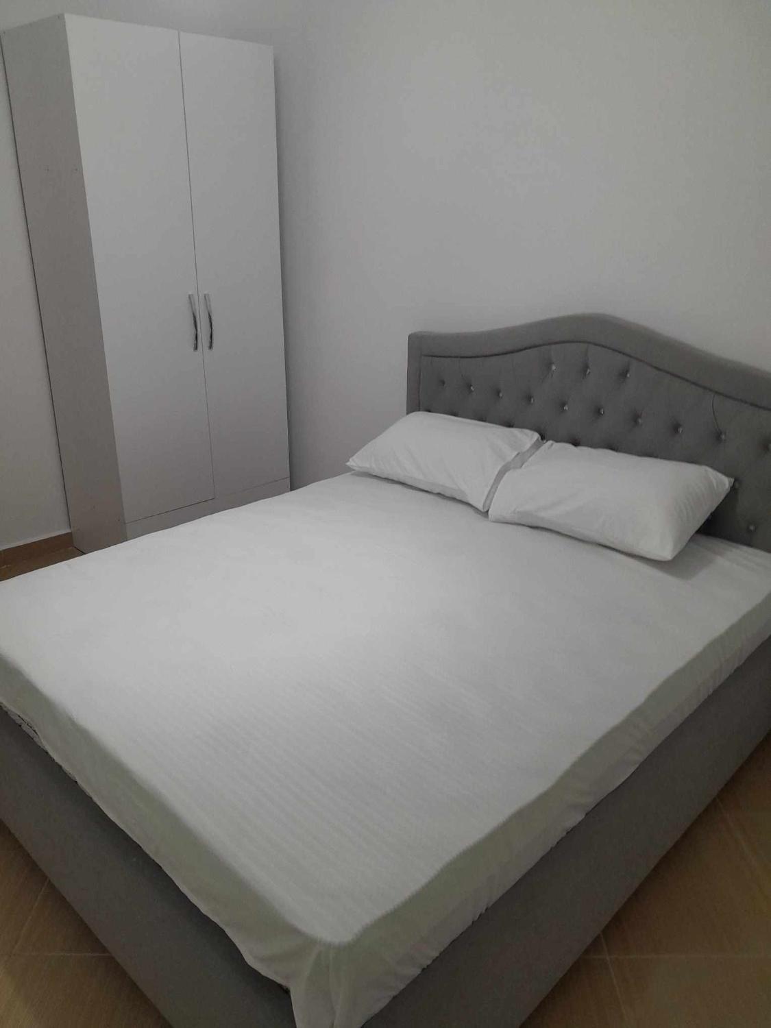 4, Esaj Hotel, Beratit