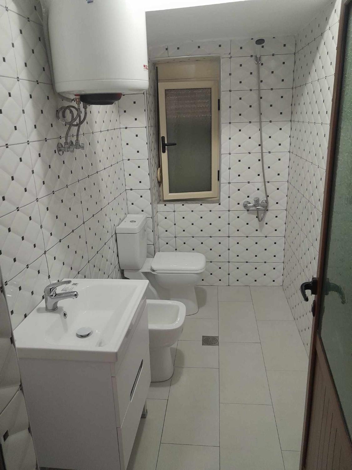 3, Esaj Hotel, Beratit