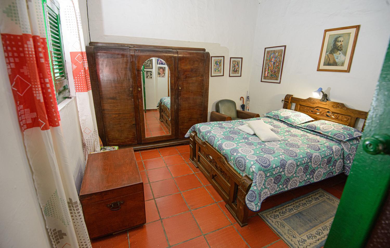 2, Hostal Villa Galicia, Curití