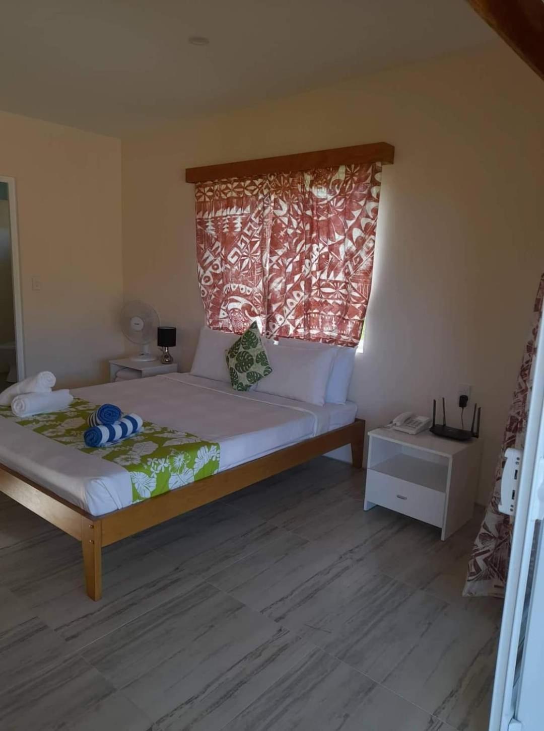 3, Dominic Beach Bungalows, Rorotonga