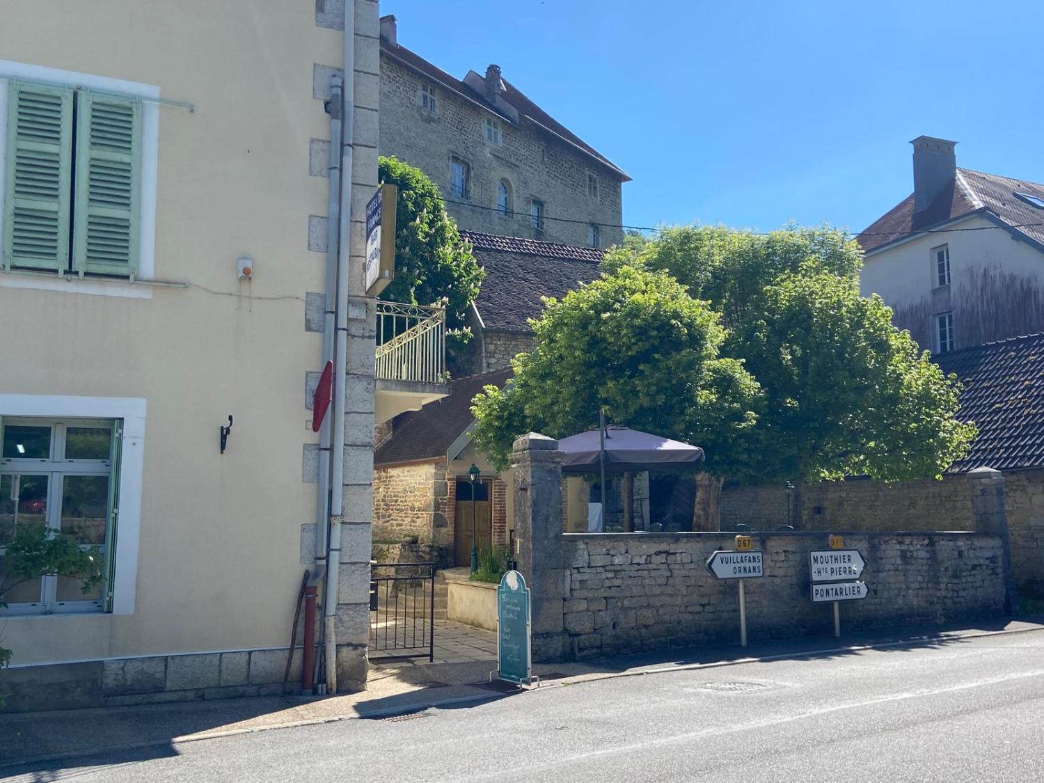 Facilities, Lods Hotel de France, Doubs