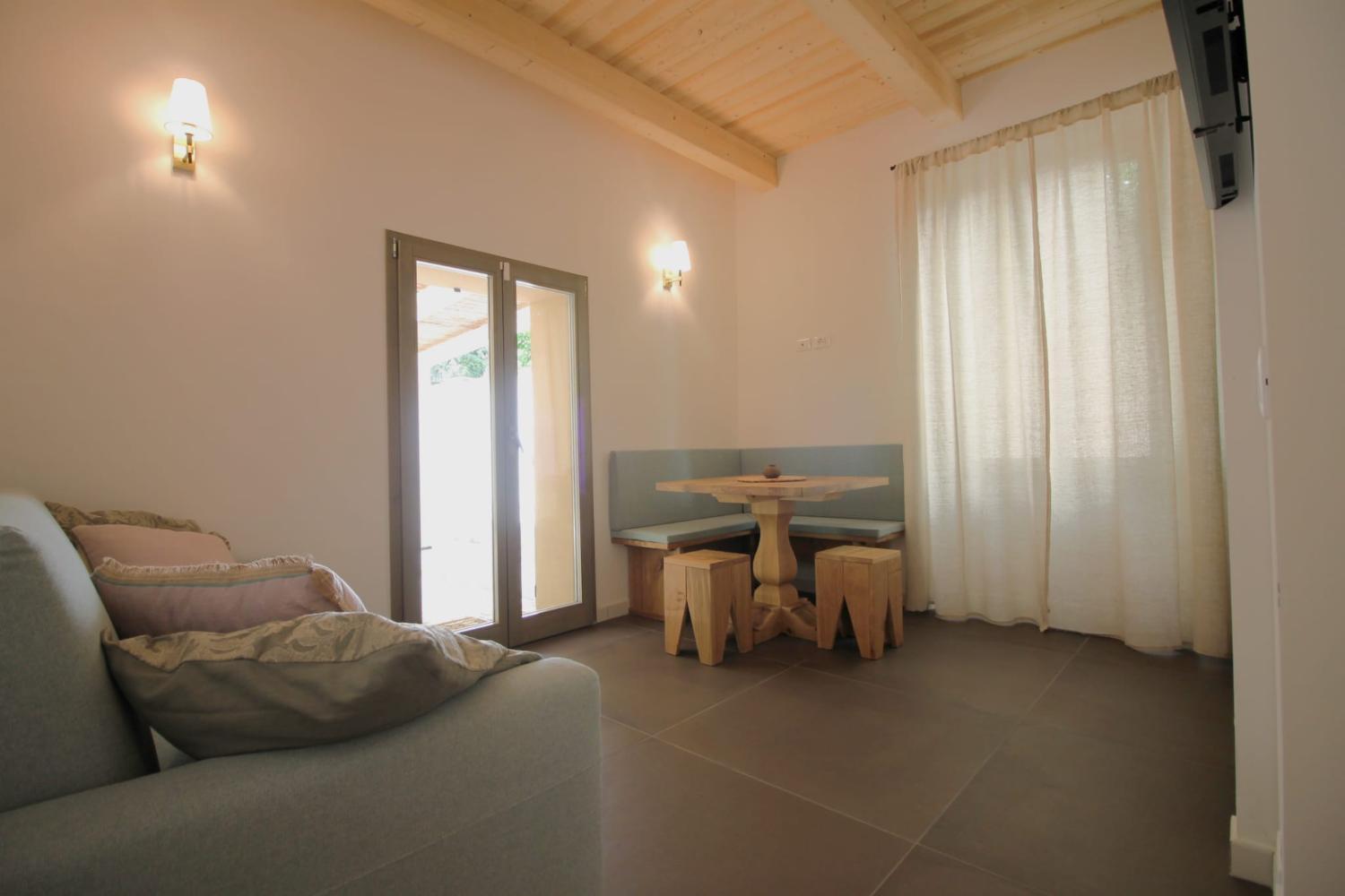 2, Il Cigno, Rimini