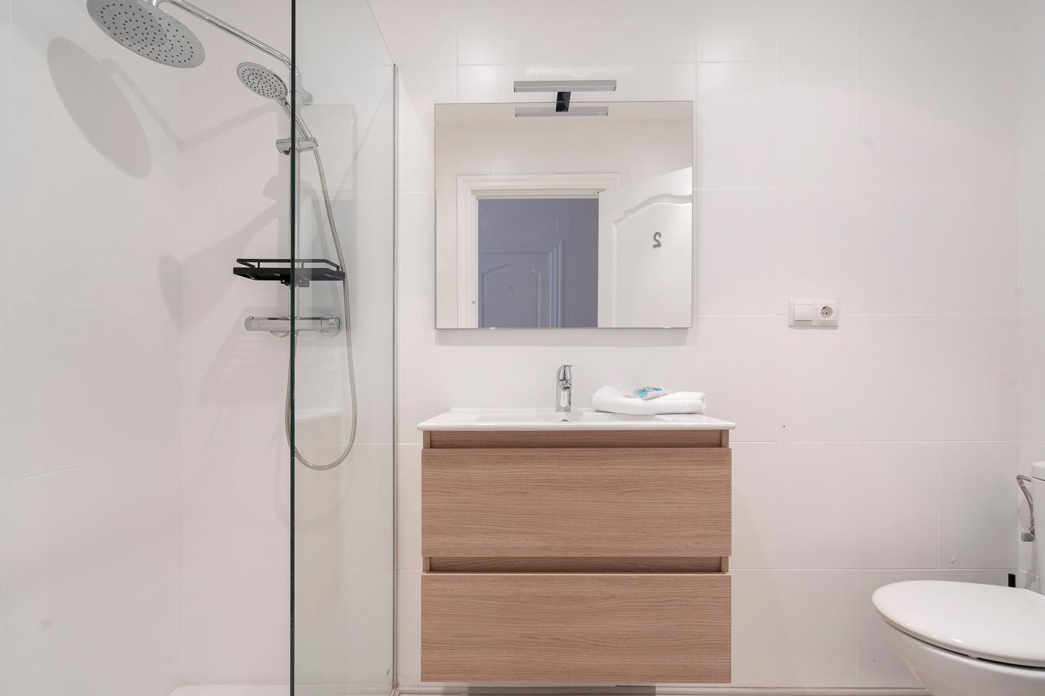 Bathroom 2, Villa Alkatur Relax y Confort Jardin y Piscina, Alicante