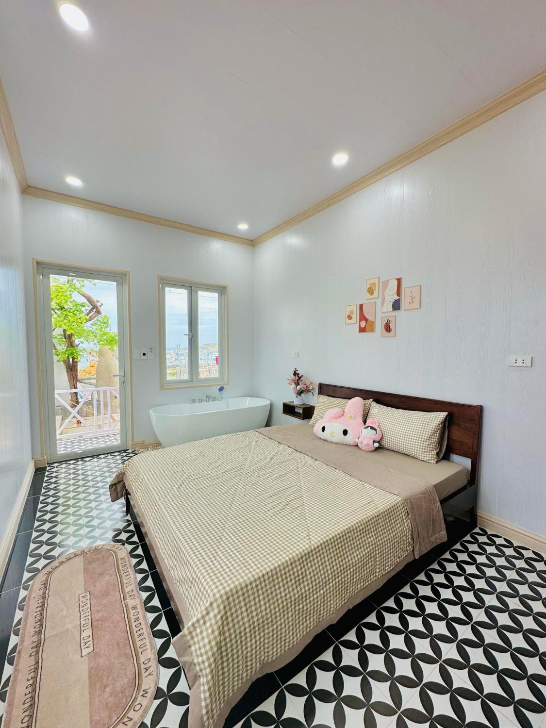 2, Villa PUMPKIN, Phú Quý
