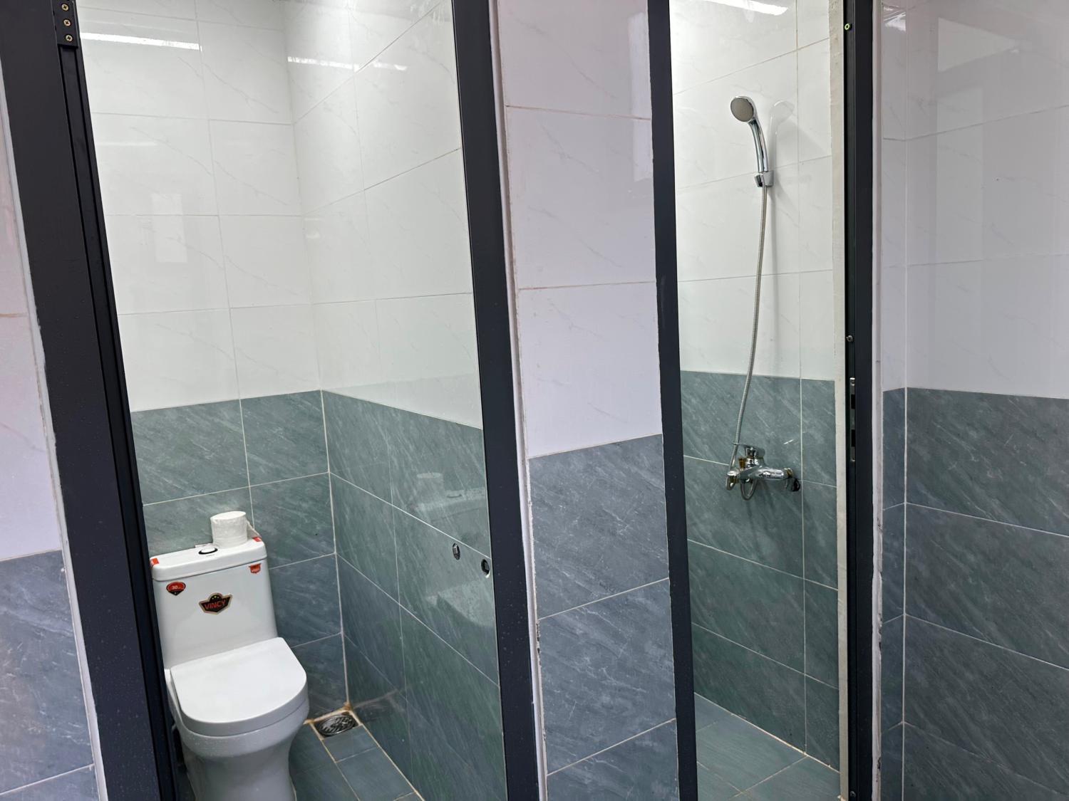 Bathroom 5, Khu Du Lich Đai Viet, Lạc Dương