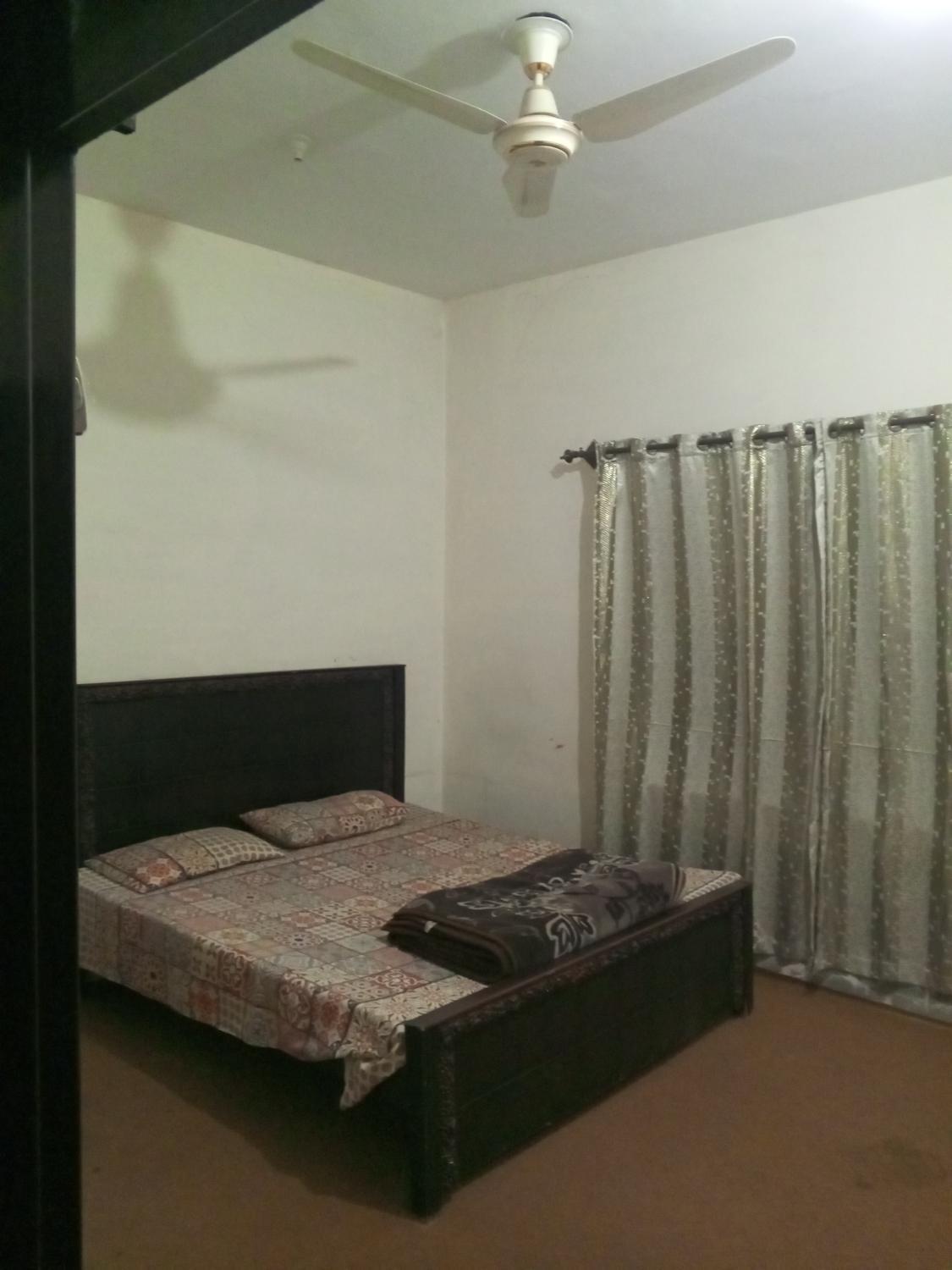 5, ZOHAISH Guest House, Hazara