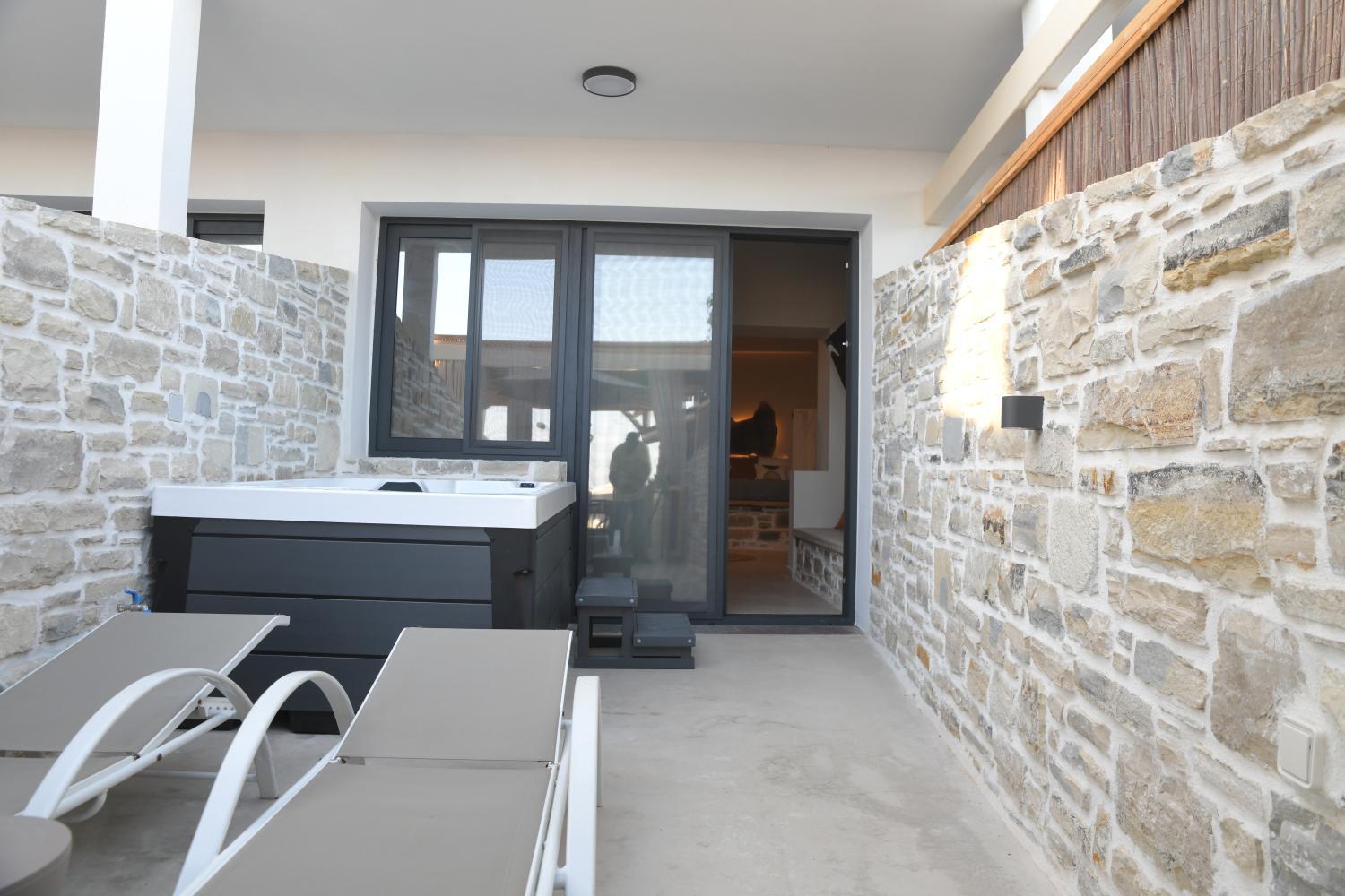 2, Stochos studios next to the sea!, Crete