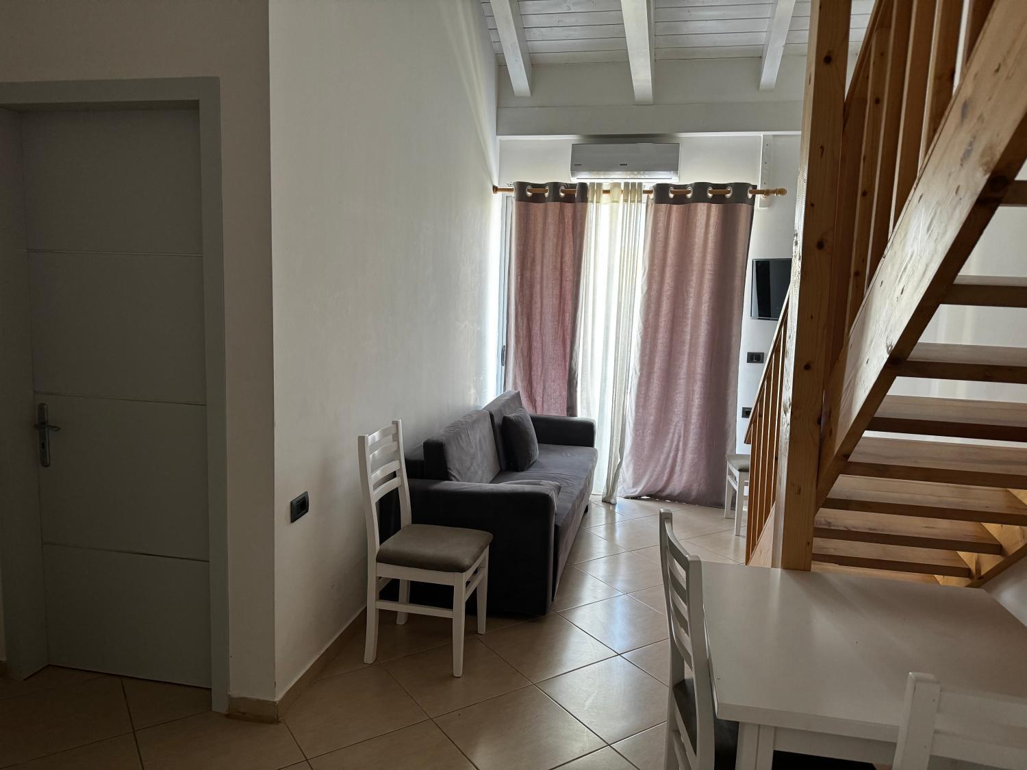 2, apartamente berti, Lezhës