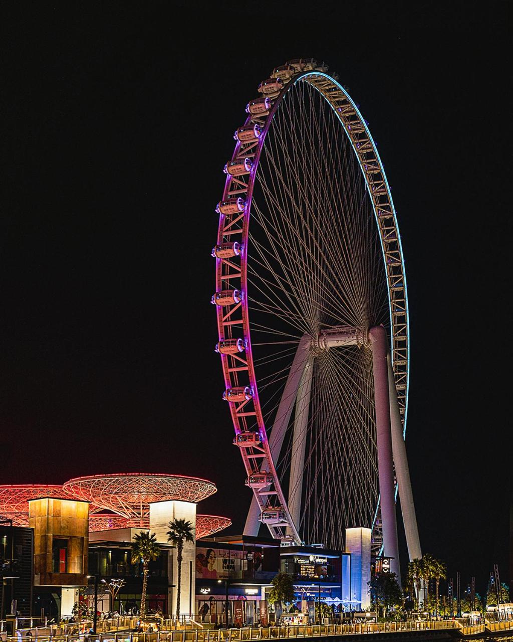 Attractions, Crowded Helll, Jumeira