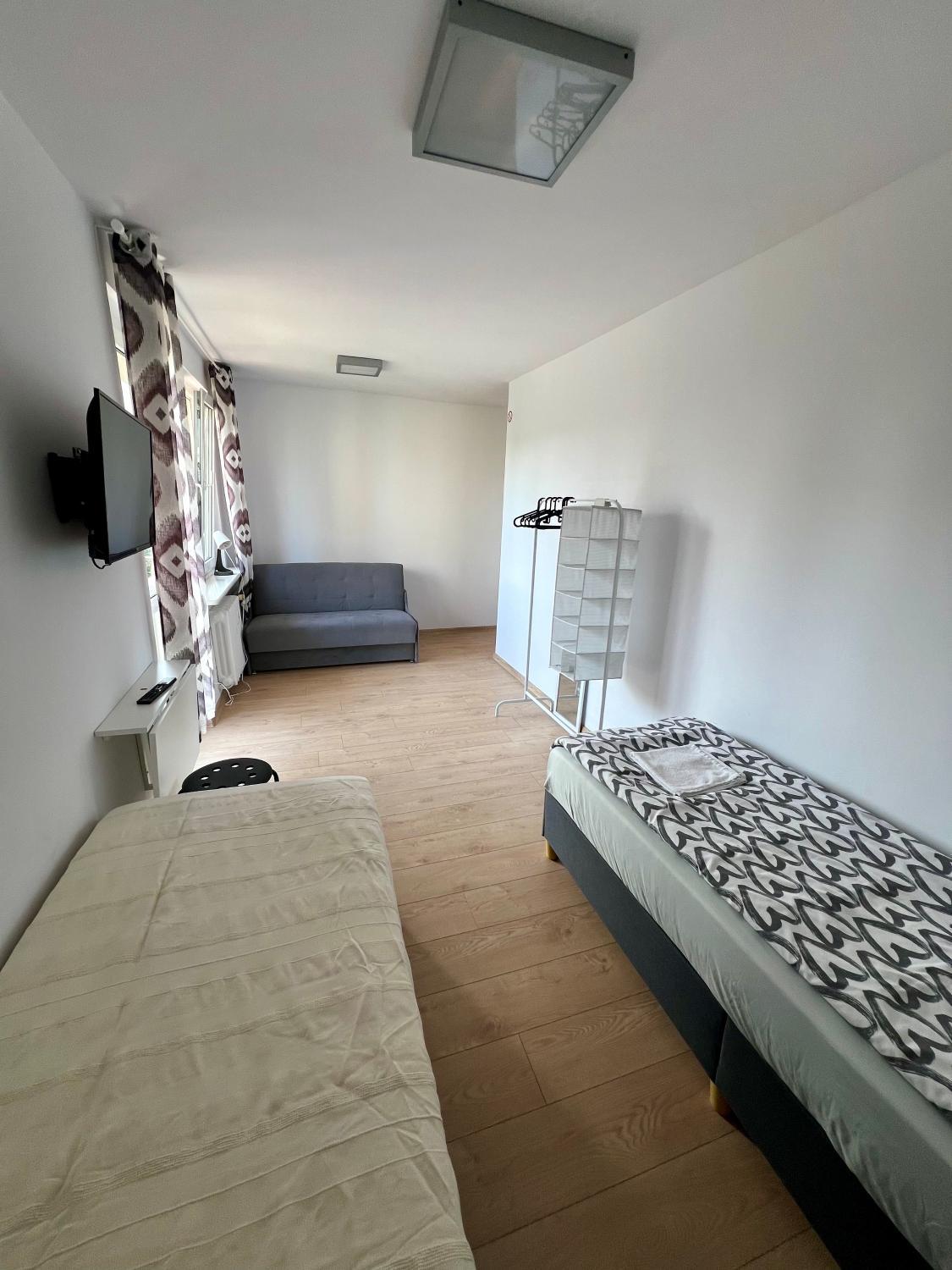 5, Pokoje Brynow, Katowice City