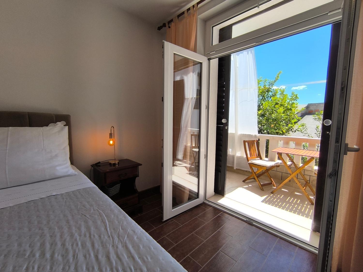 4, Olga`s sunshine place, Brela