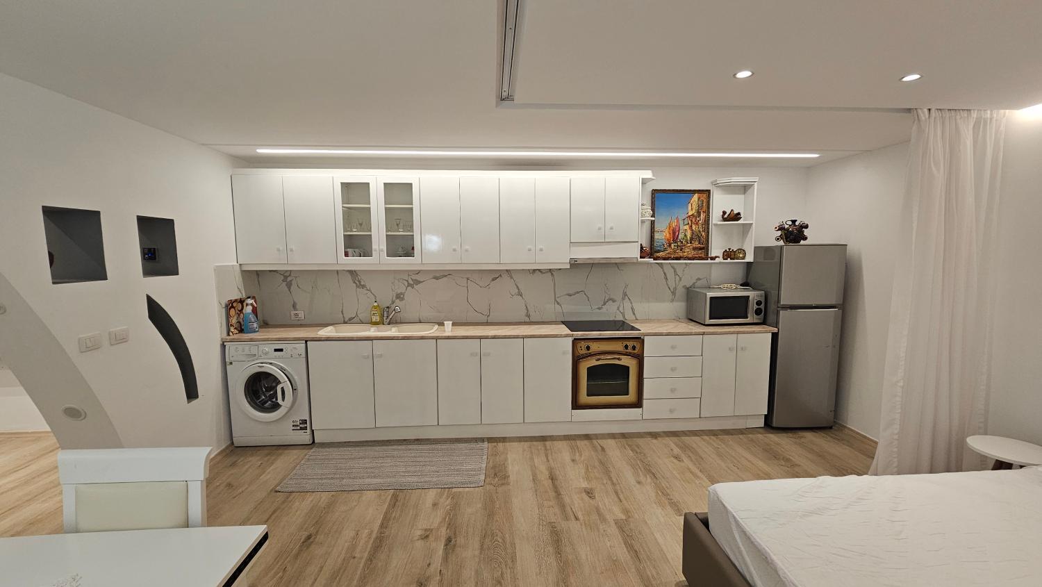 2, The Blueway Apartments, Sarandës