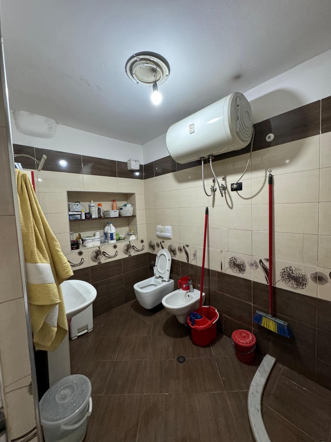 Bathroom, Mateo Apartment, Tiranës