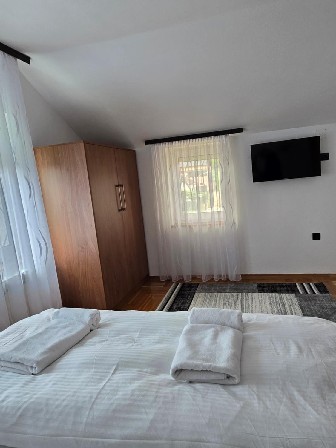 4, Apartmani Zlatna Kruna, Banja Luka