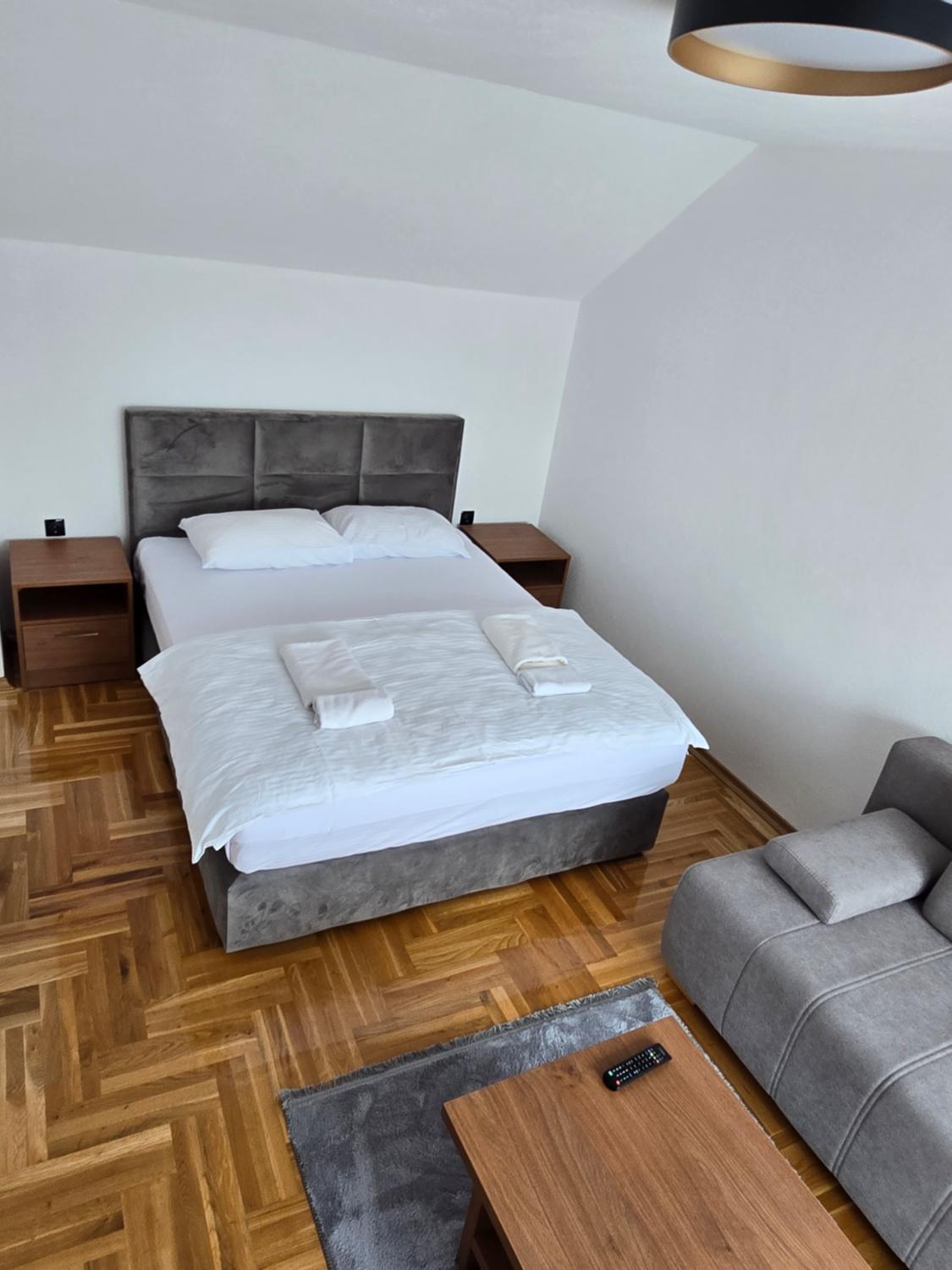 3, Apartmani Zlatna Kruna, Banja Luka