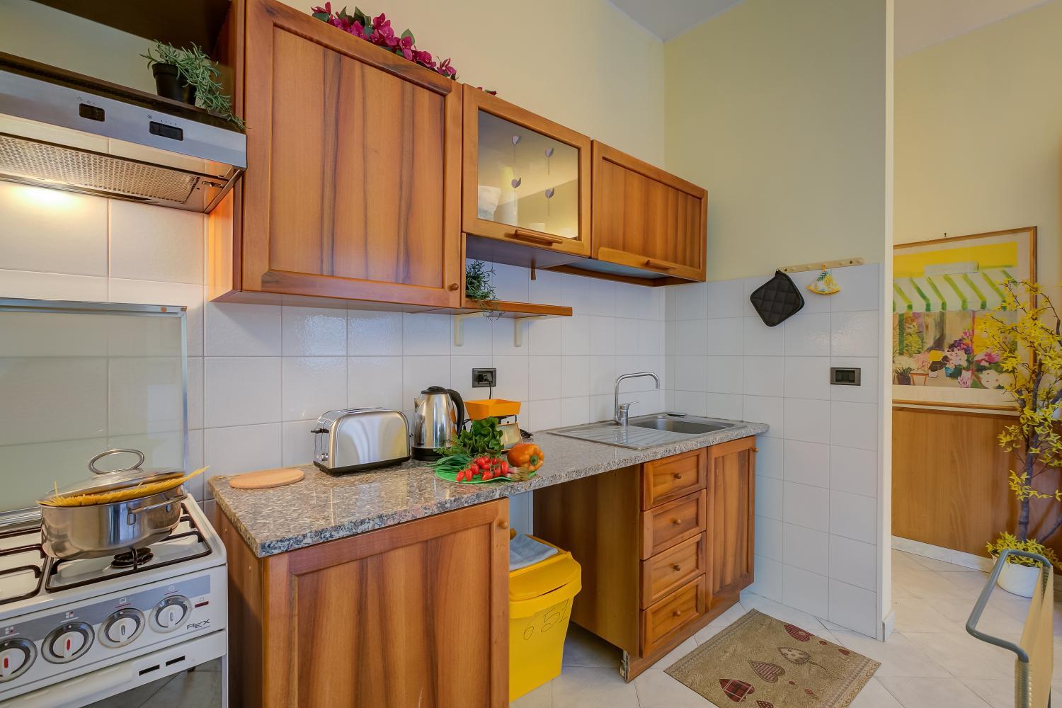 Kitchen, Rosmarino Apartments - Happy Rentals, Savona