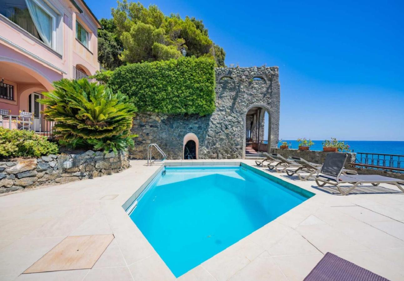 5, Villa Luna, Savona