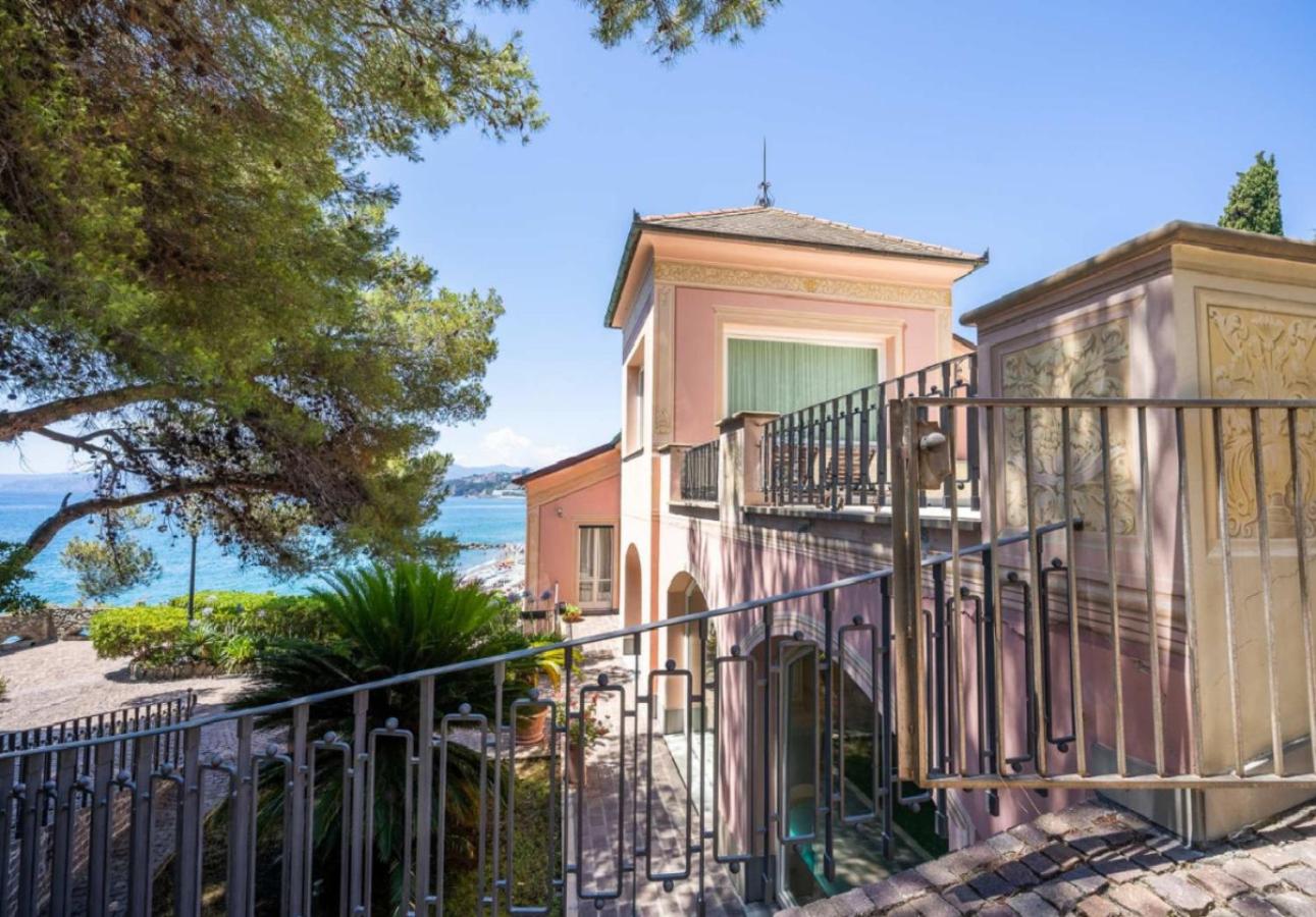 1, Villa Luna, Savona