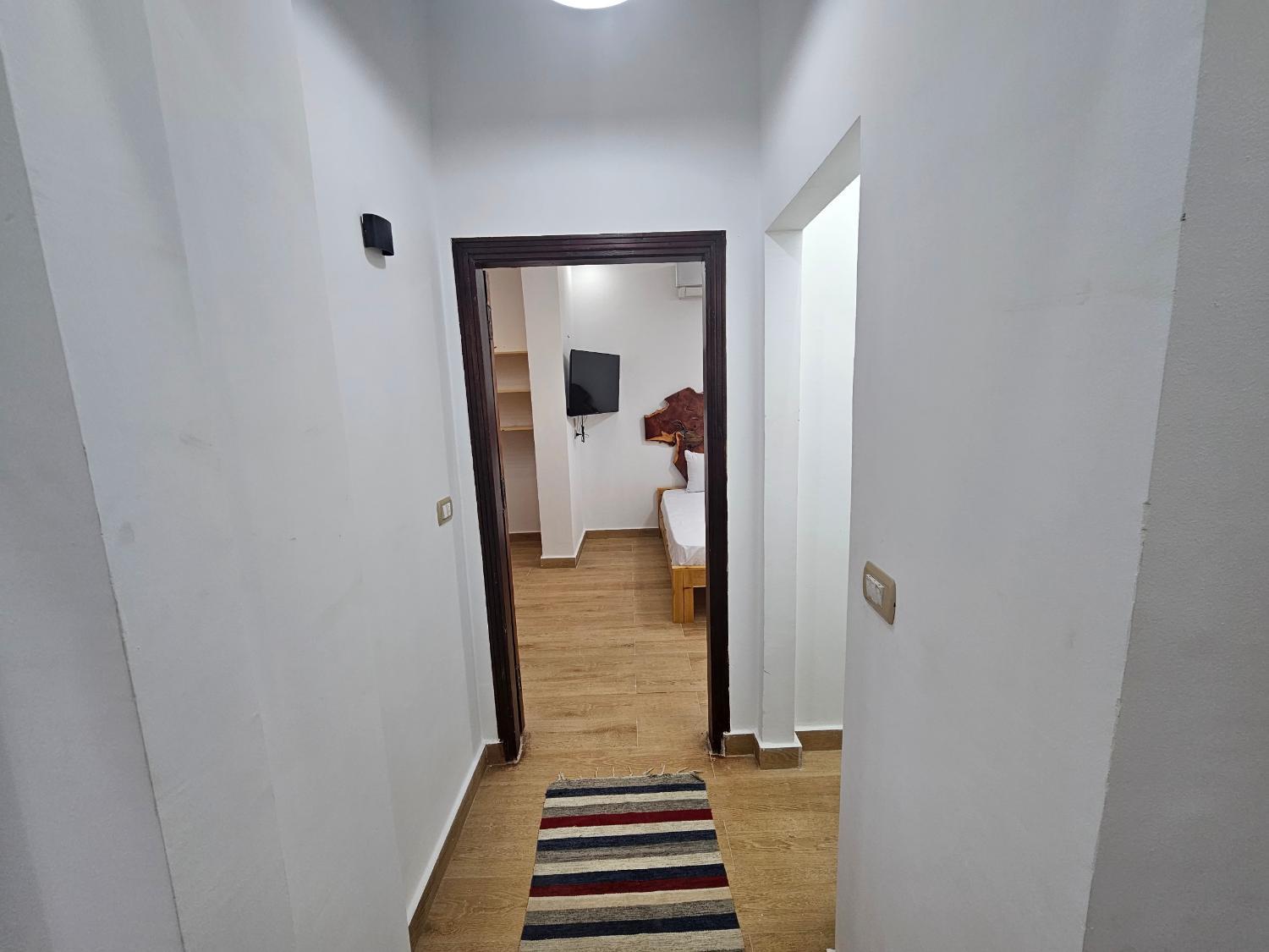 5, Al Naseem Villa, Sant Katrin