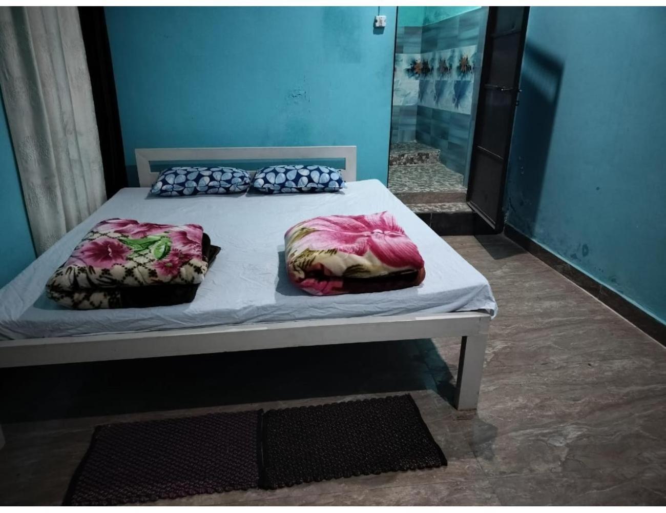 4, Hotel Joshi Love Bird Restaurant, Guptkashi, Rudraprayag