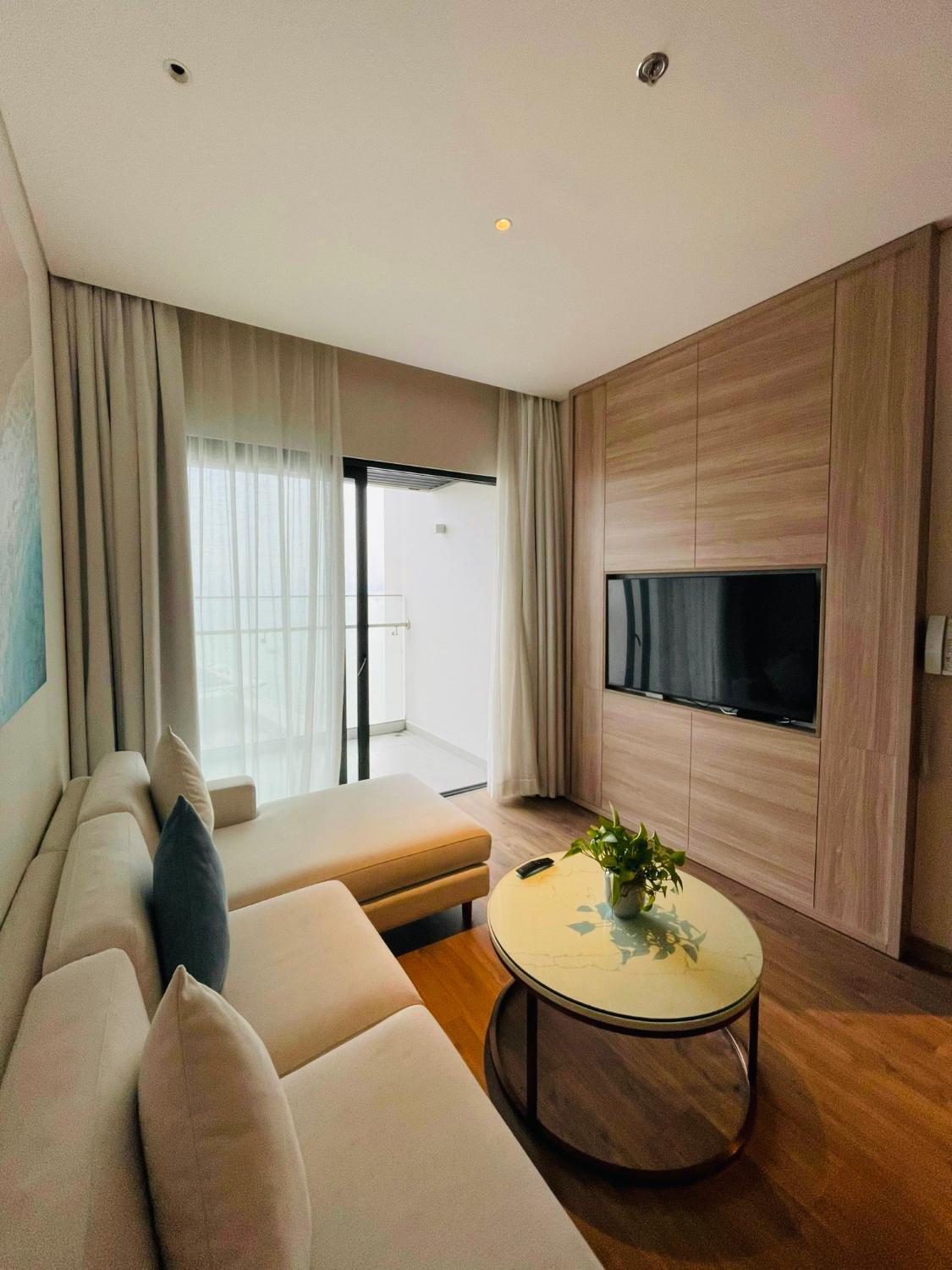 2, Amhome The Atlantis Ha long Sea View, Hạ Long