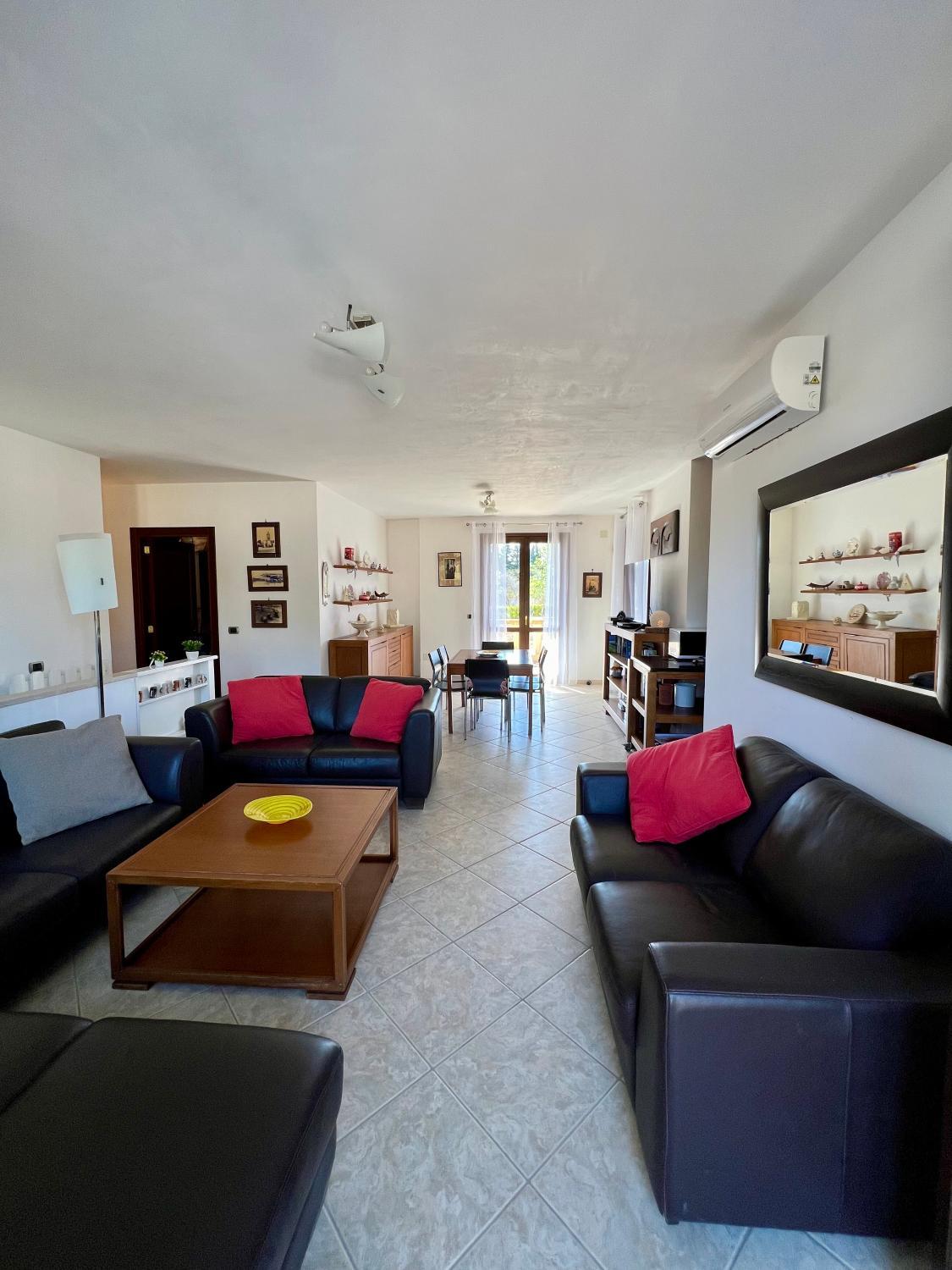 5, Villa Grigia, Lecce