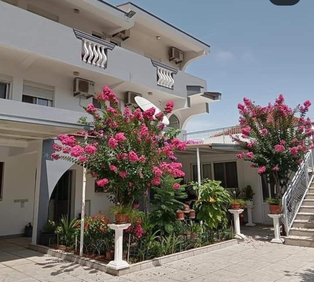 4, Kacanic Villa