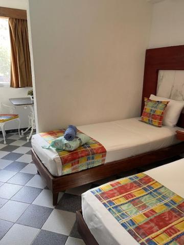4, Hotel Restaurant Santiago de Macuto, Vargas
