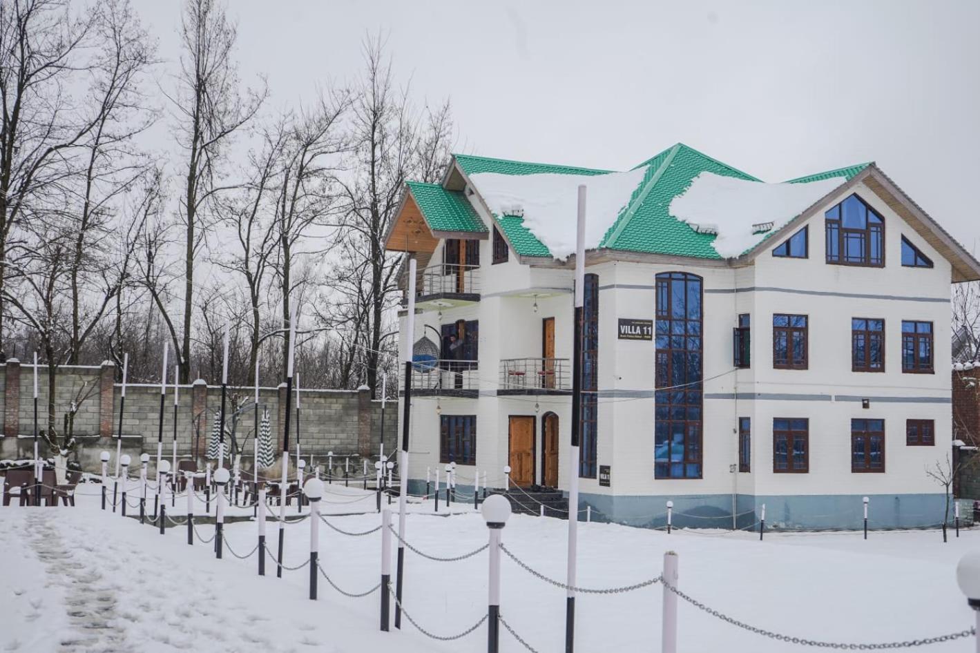3, Villa 11, Srinagar