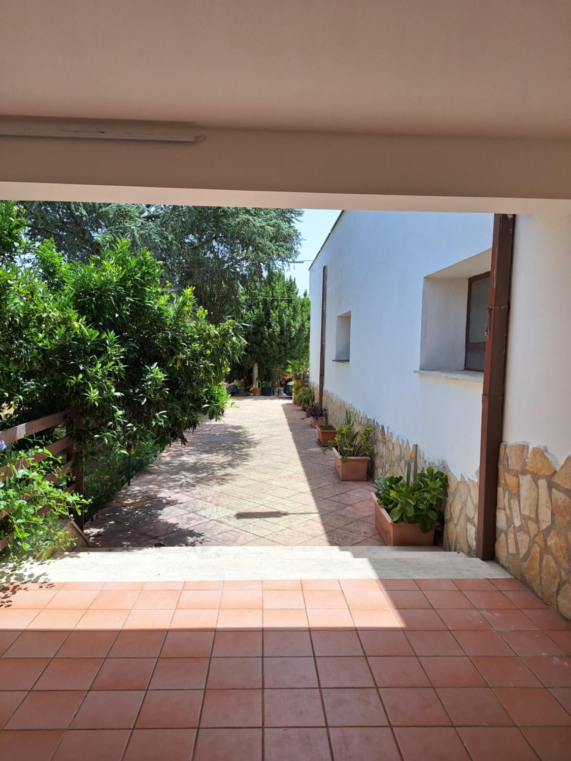 2, Villa Dany, Brindisi