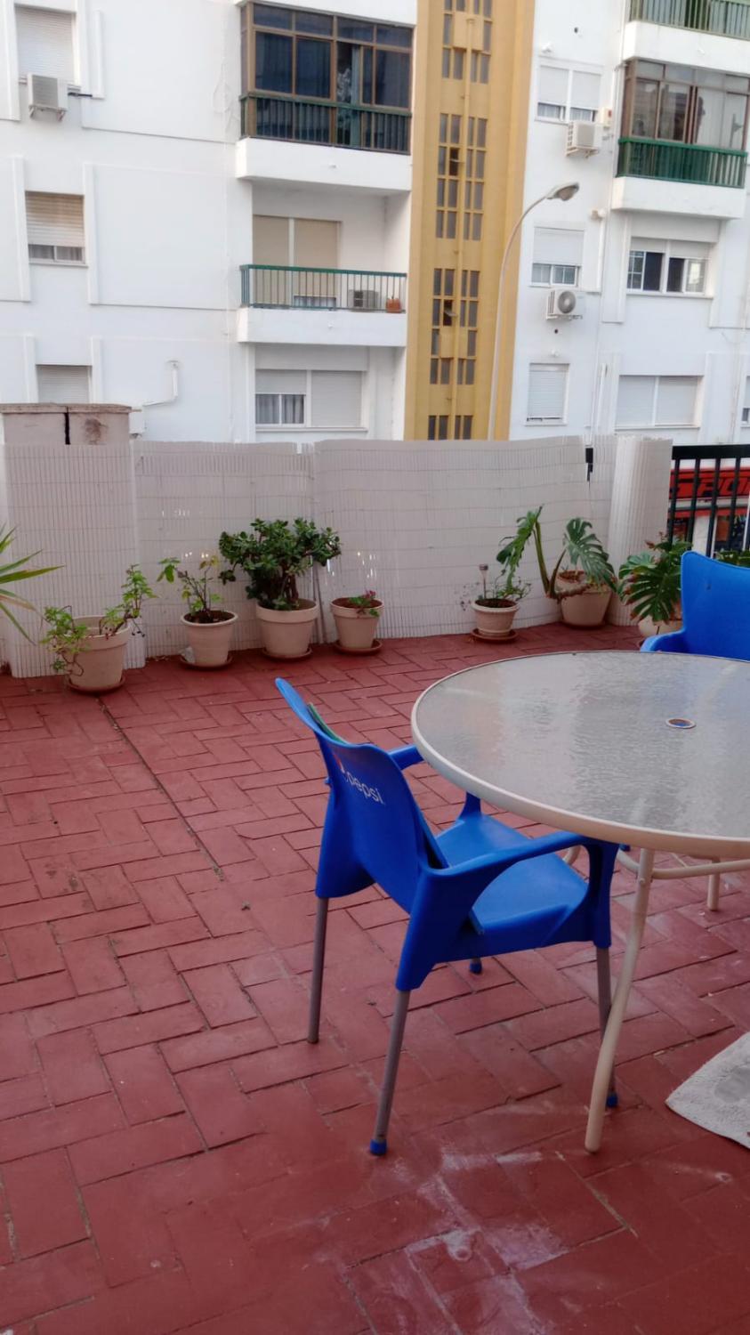 5, Habitacion de Paso WK, Huelva