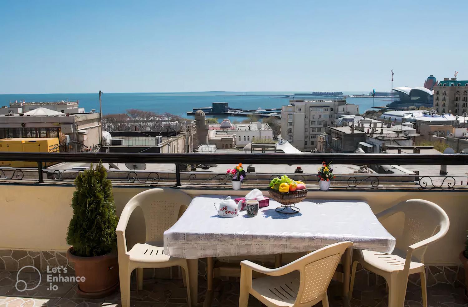 Balcony/terrace 4, Villa with a sea view in the city center, Bakı
