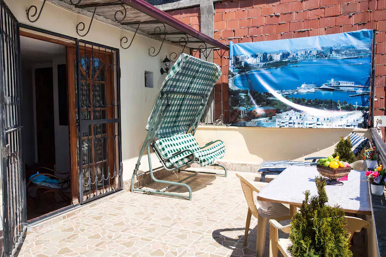 Balcony/terrace 3, Villa with a sea view in the city center, Bakı