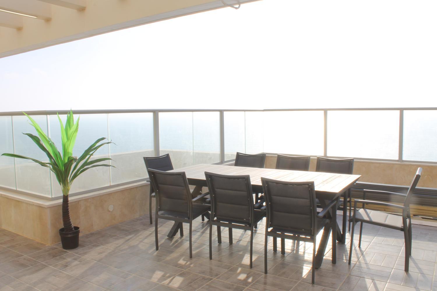 5, Private Heated Pool Presidential Beach-Front Penthouse בריכה פרטית מחוממת בפנטהאוז נשיאותי על הים