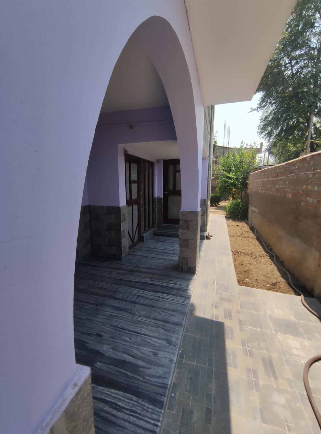 Entrance, TRIPLE SIDIQI Home Stay, Badgam