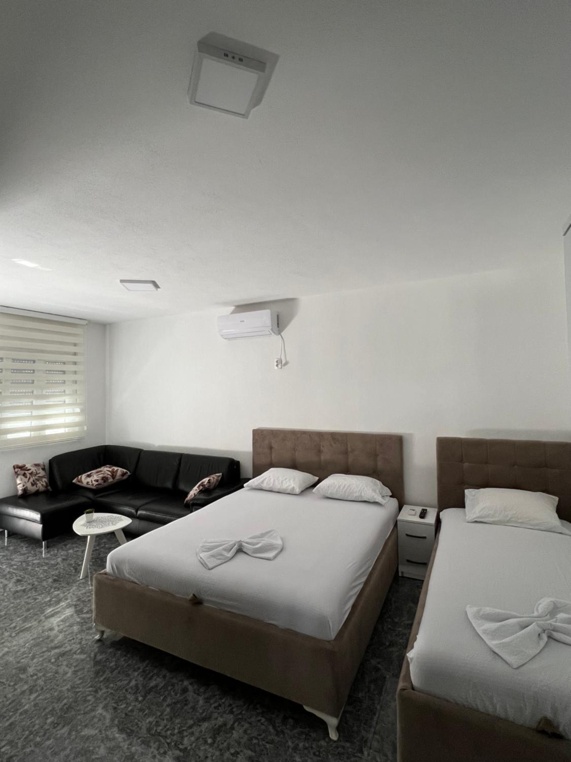 4, Studio Apartmani Ulcinj