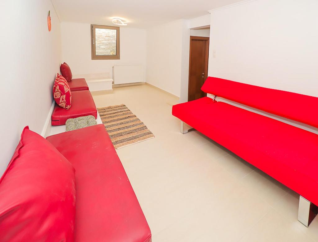 5, Luxurious 4-Bedroom Villa Anya with Private Pool in Kassandra, Halkidiki, Central Macedonia