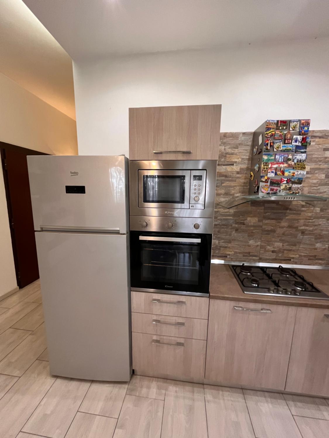 5, Home Manzoni, Bari