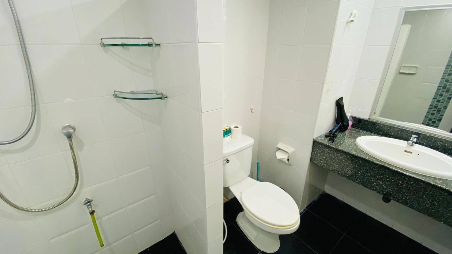 Bathroom 5, Phuket Town Condo 2 Bedroom with Balcony-Cats Friendly, Pulau Phuket