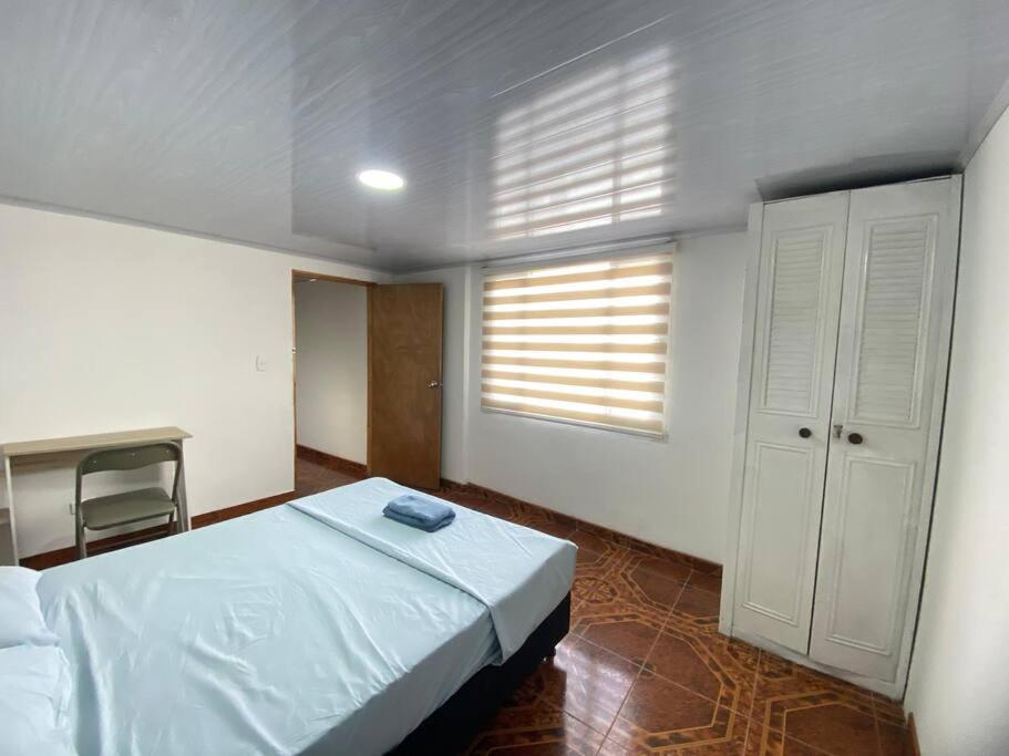 3, Canto Hostel, Manizales