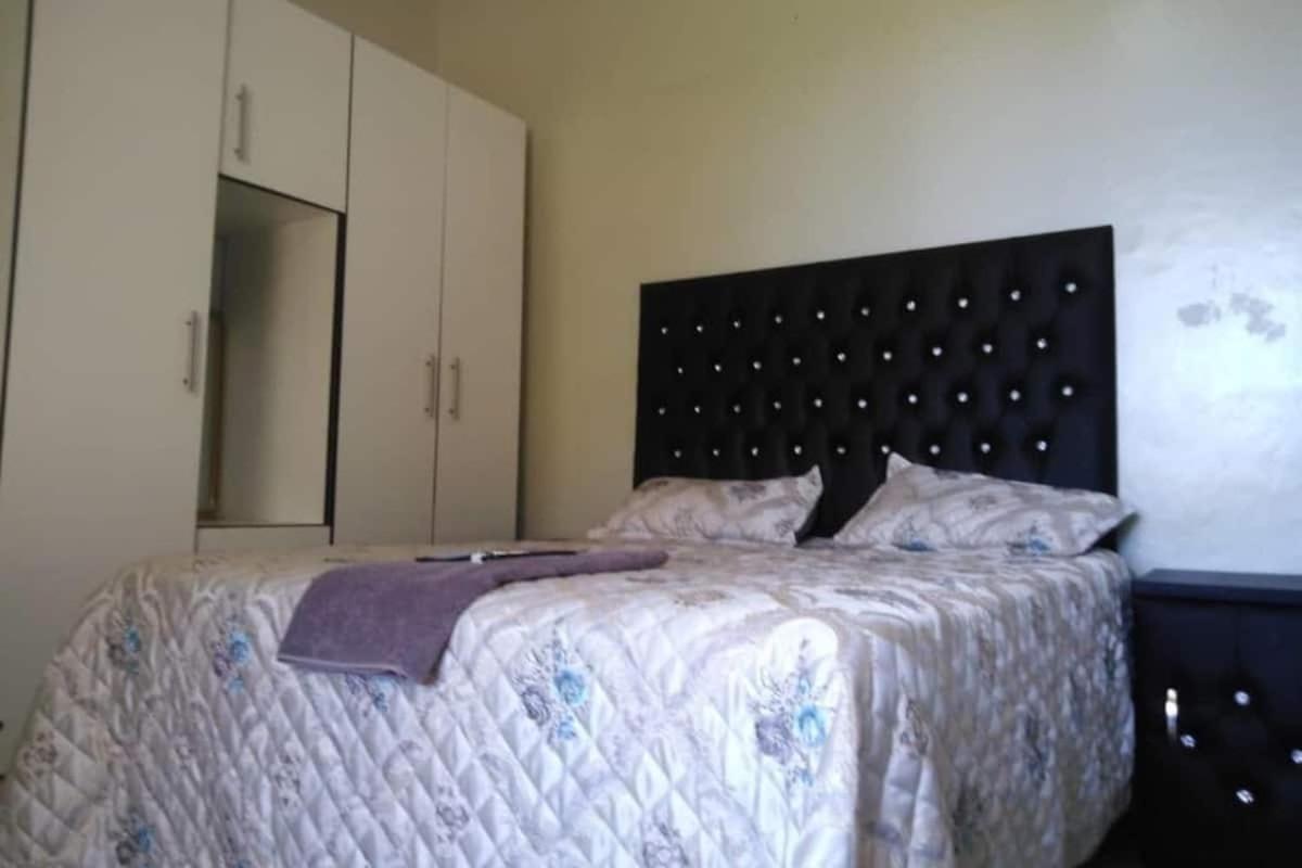 4, Rest Camp Lodge, Manzini North