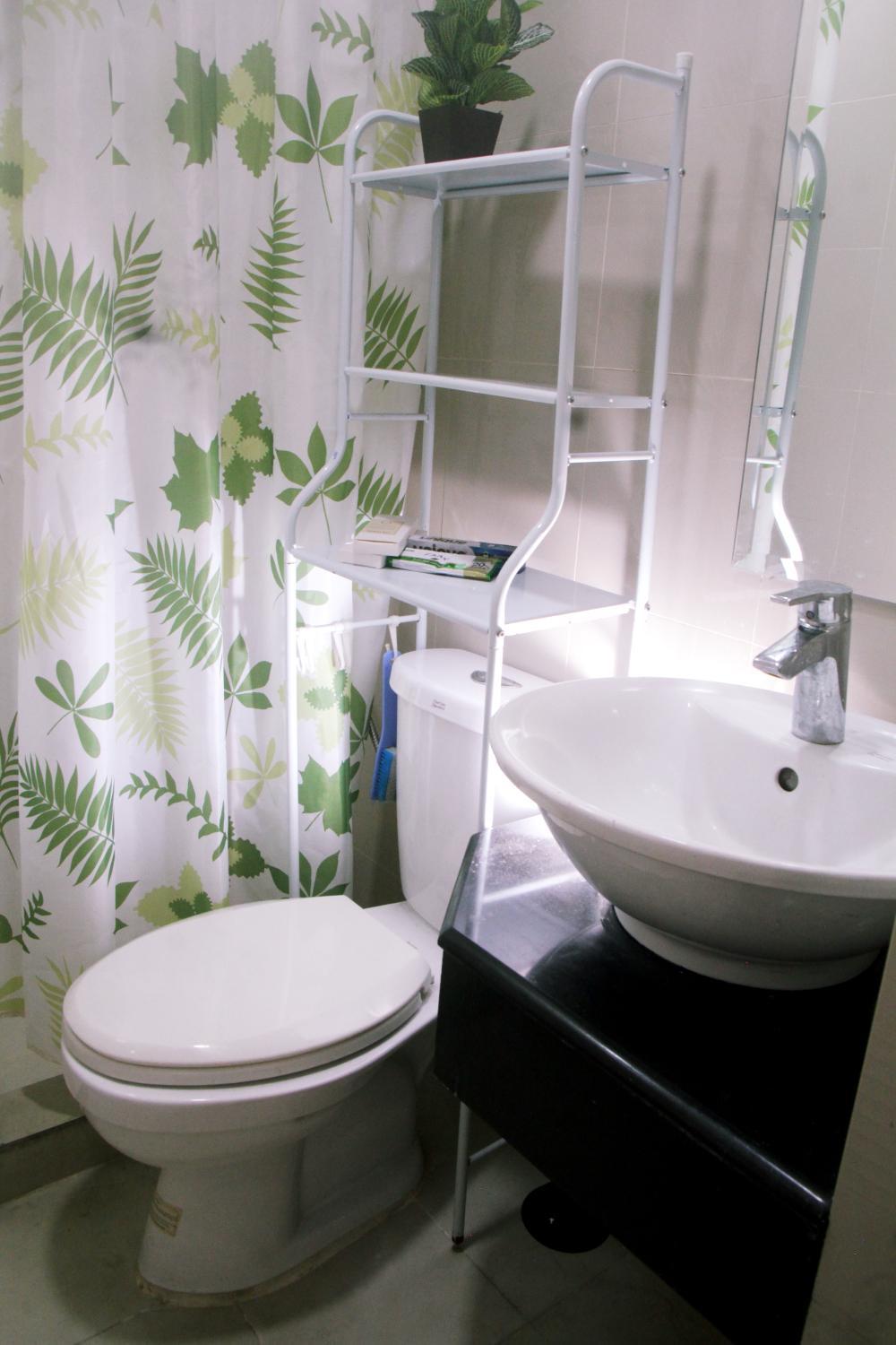 Bathroom 3, Cozy Pad in Cubao, Quezon City
