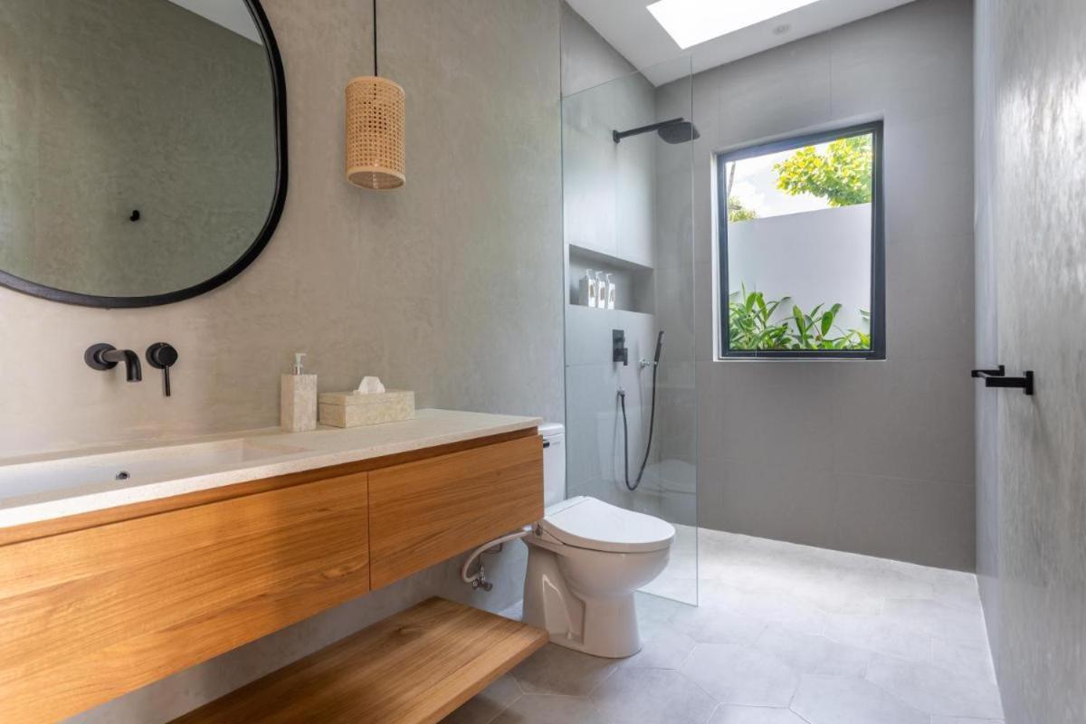Bathroom, Villa Lapis 2 in Canggu, Badung