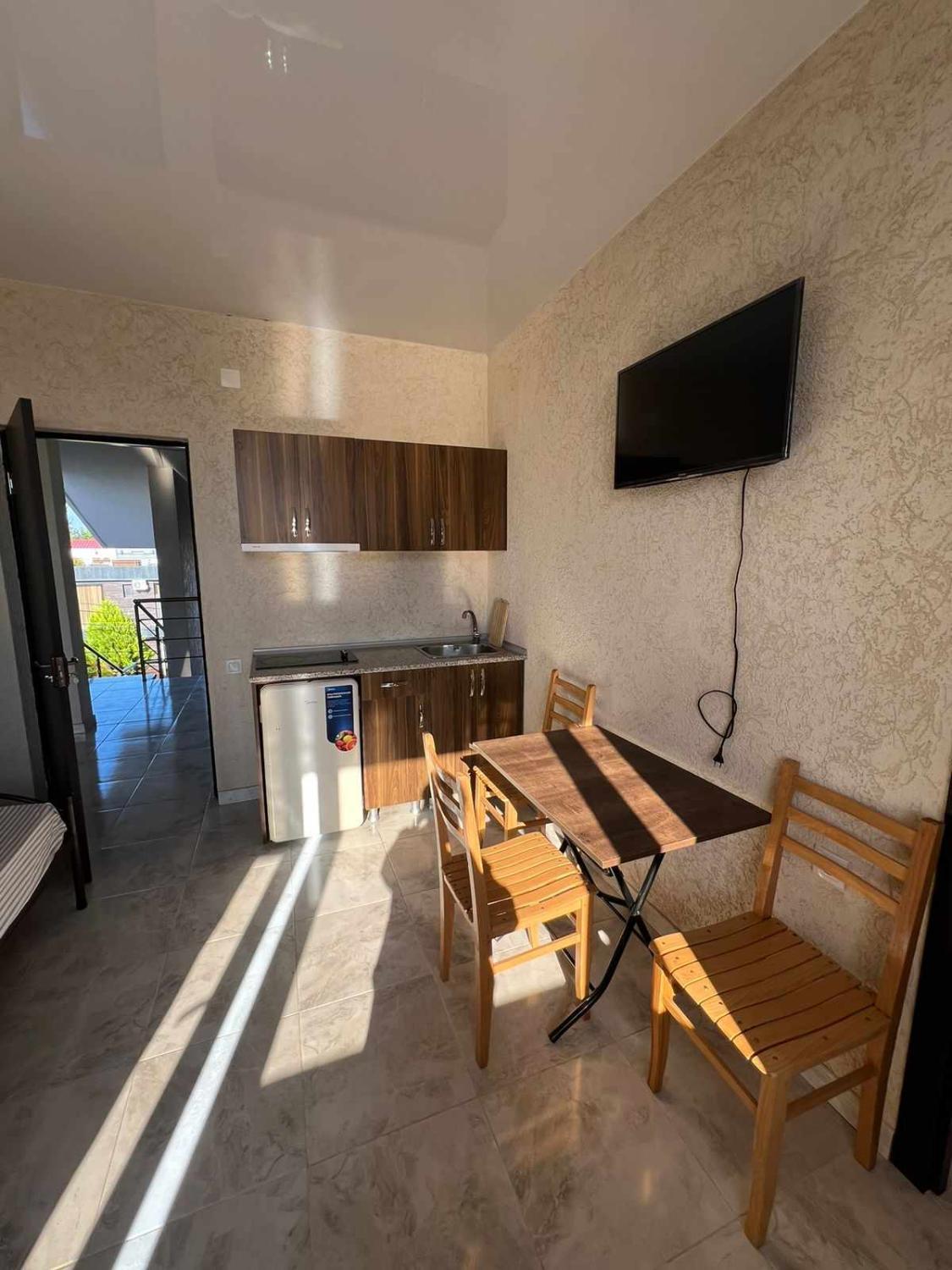 3, Otel urekistan, Ozurgeti
