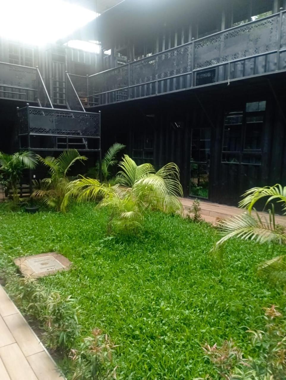 3, JUNGLE BOUTIQUE HOTEL Limited, Langata