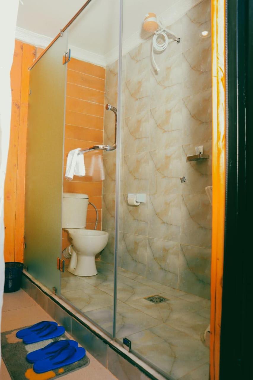 2, JUNGLE BOUTIQUE HOTEL Limited, Langata