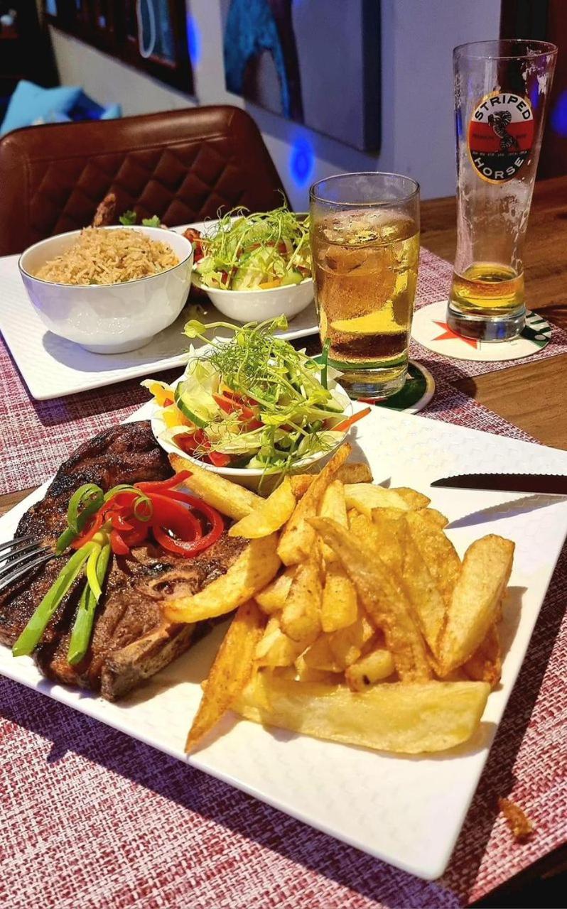Food and beverages 3, Pub N Grill By Tumtowa, Lusaka