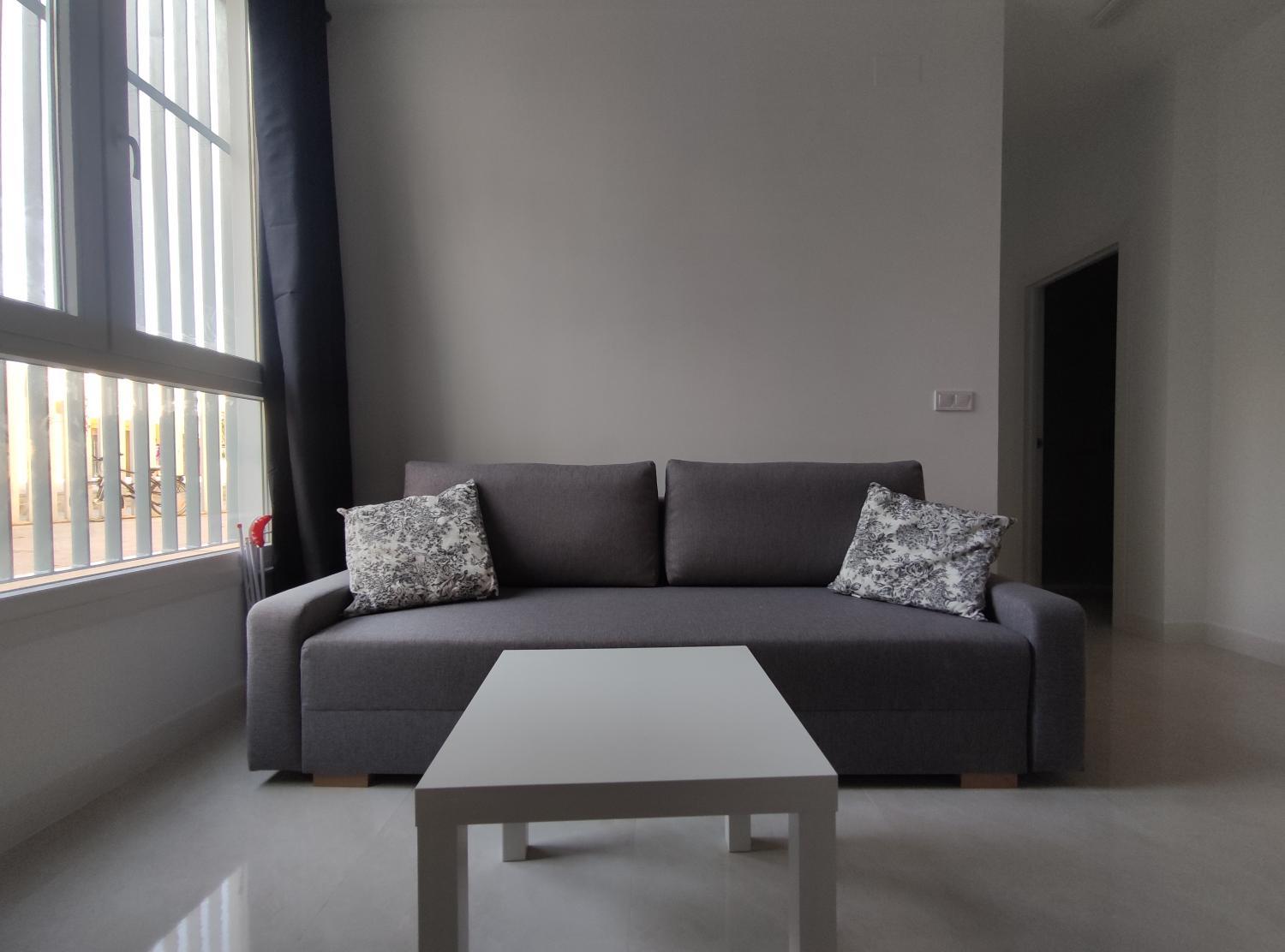 5, RentalSevilla San Luis, Sevilla