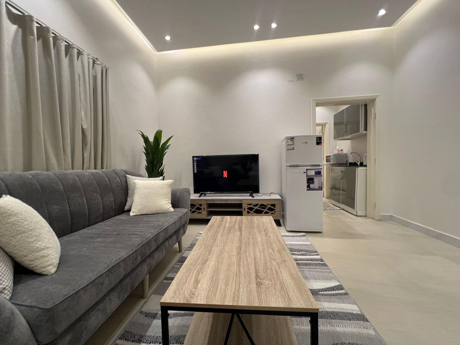 Kitchen 4, Smart entrance with 5G N-Riyadh, Riyadh